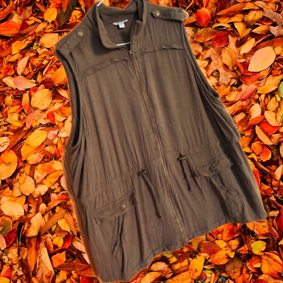Cato Tops - Plus Size 24W. CATO. Brown Vest.